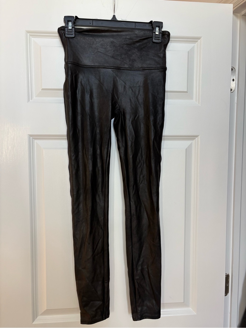 High-Waist Bla Faux Leather Leggings